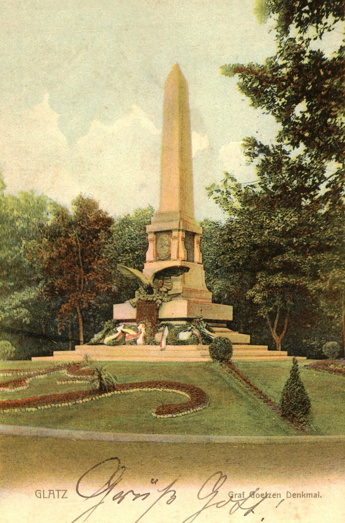Graf-Goetzen-Denkmal