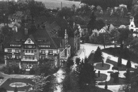 F&uuml;rstenhof und Kurplatz